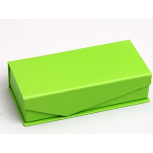 Подарочная коробочка для флешки MG17G03.G на 125x60x35 мм, 50 гр., зеленая